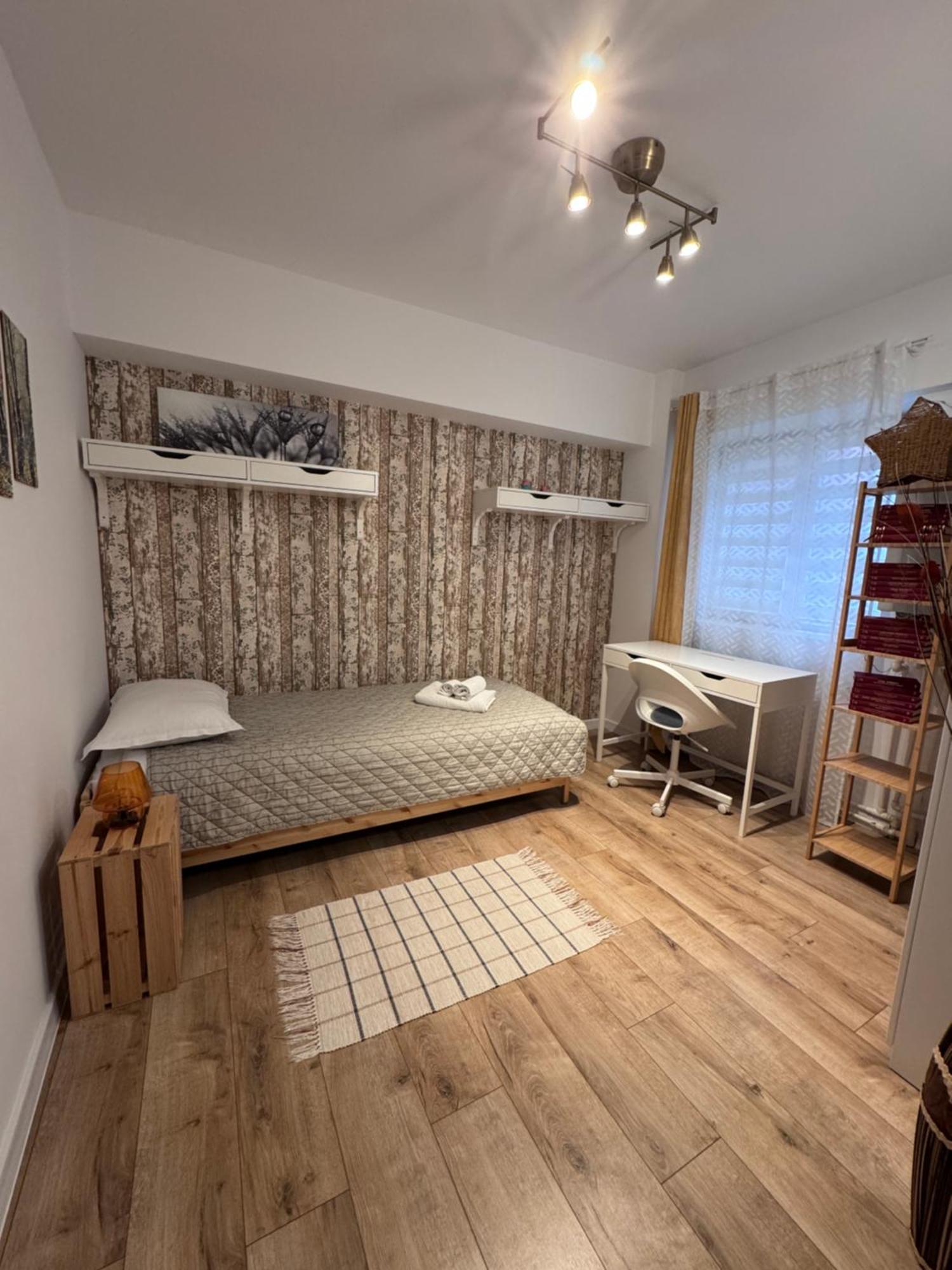 Central-Home Târgu Jiu Exteriér fotografie